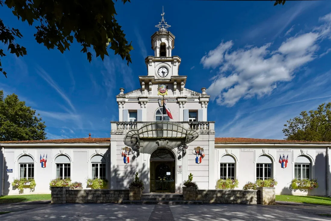 L'hôtel de ville de Saint-Martin-de-Crau